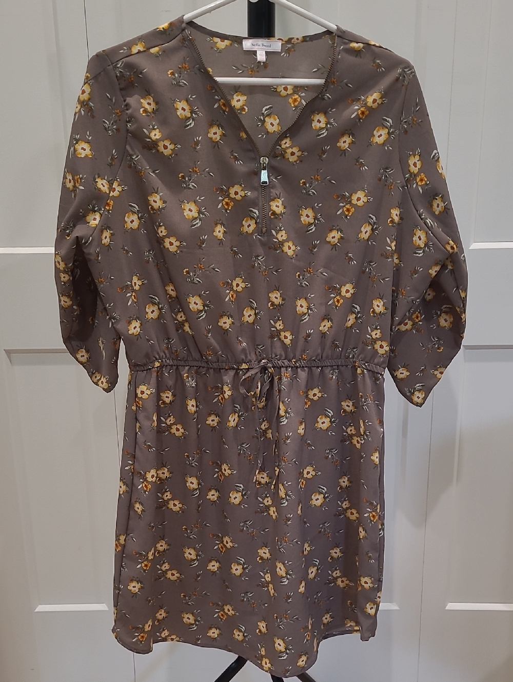Stella Tweed Taupe Floral Tunic with Yellow Blooms